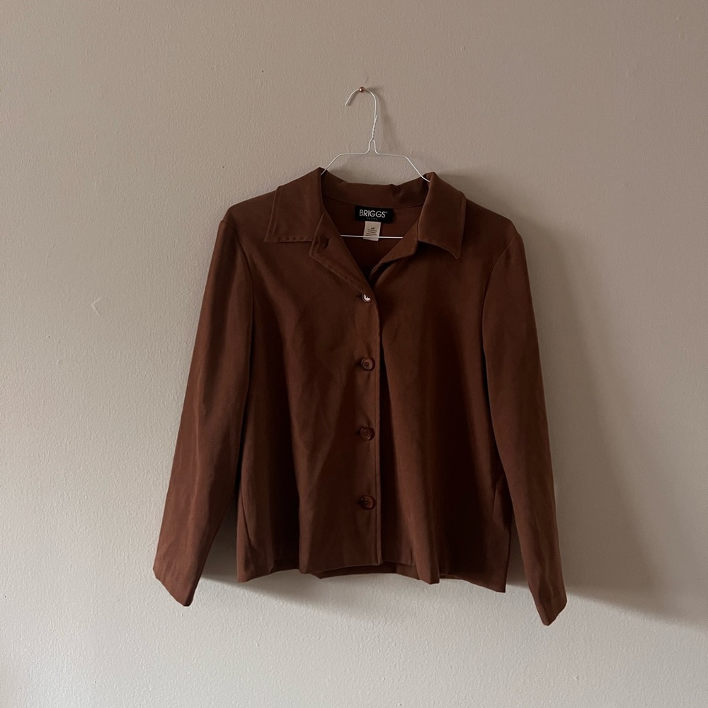 Hazelnut button up top